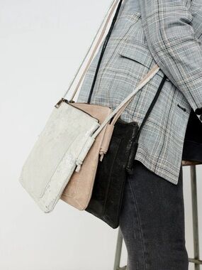 Latico - Miller Leather Crossbody Bag in Brown